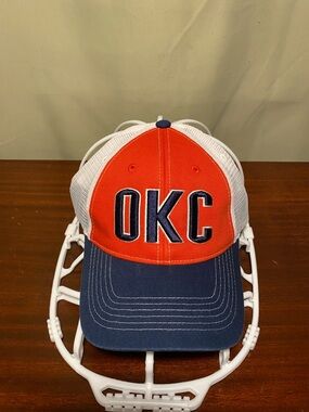 OKC NBA Oklahoma City Thunder Item Of The Game Mesh Logo  Hat O/S
